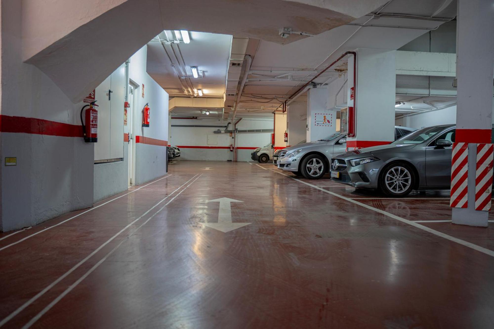Aparto-Hotel Rosales Madrid Dış mekan fotoğraf