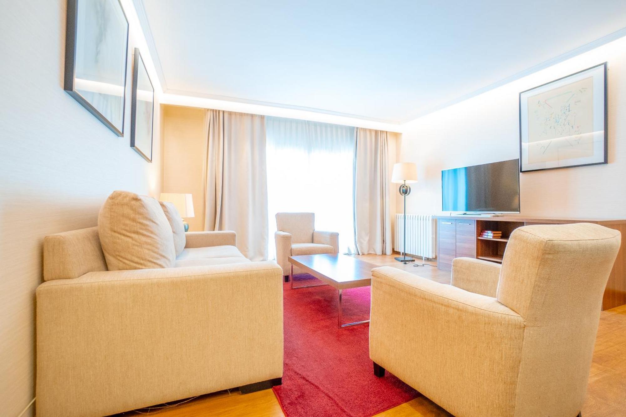 Aparto-Hotel Rosales Madrid Dış mekan fotoğraf