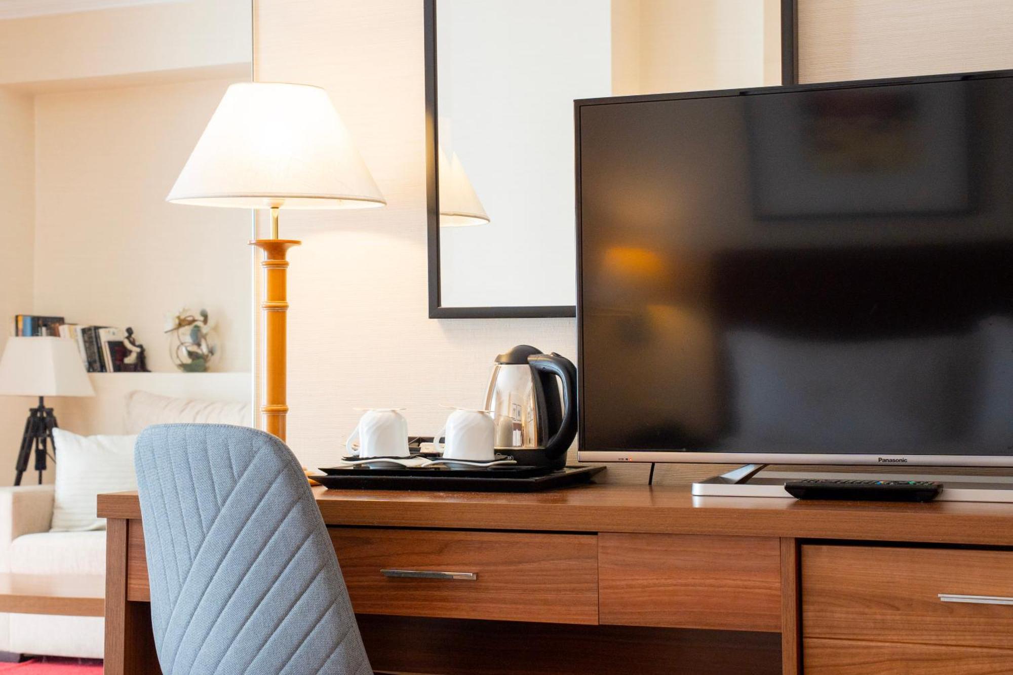 Aparto-Hotel Rosales Madrid Dış mekan fotoğraf