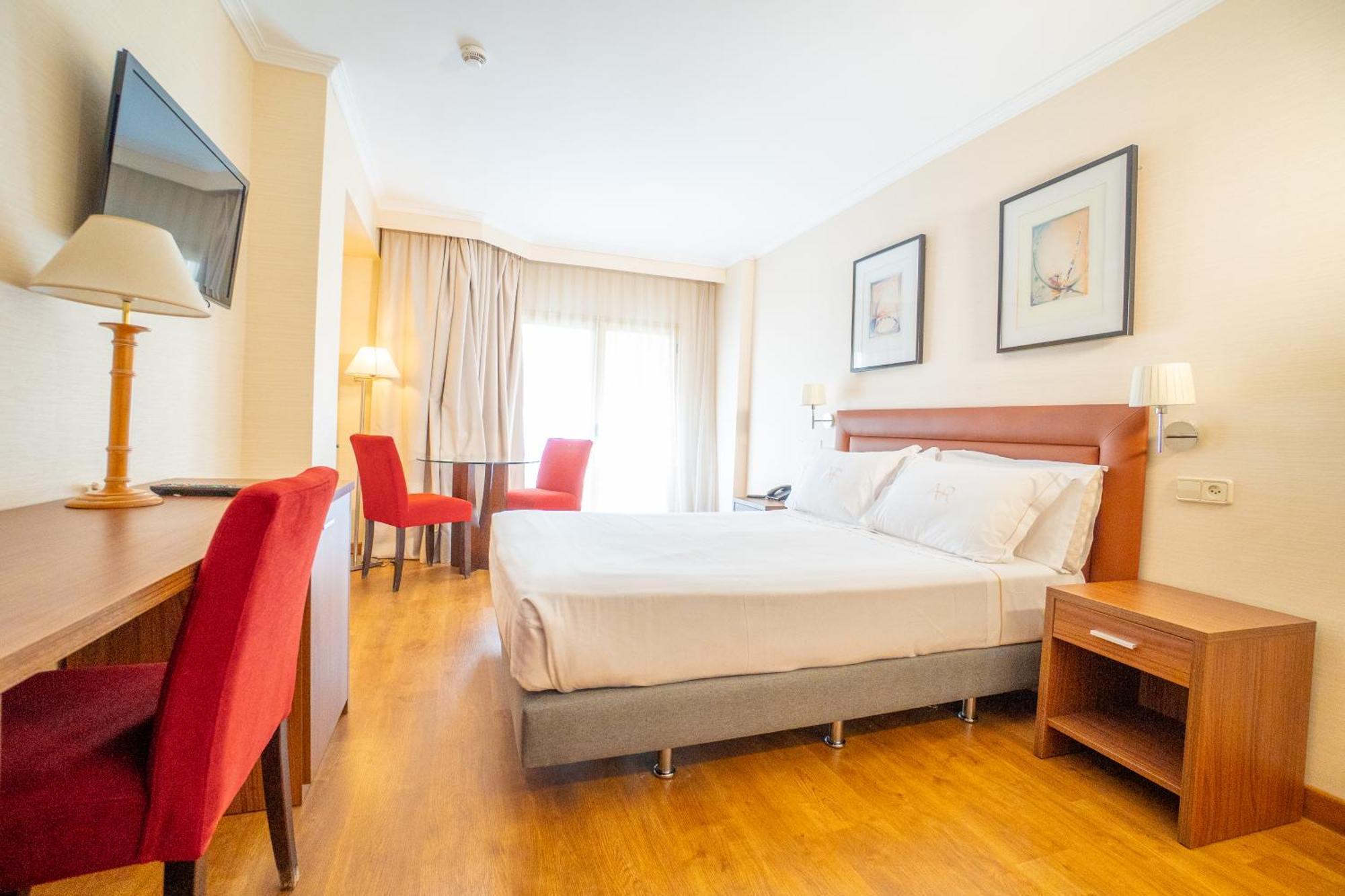 Aparto-Hotel Rosales Madrid Dış mekan fotoğraf
