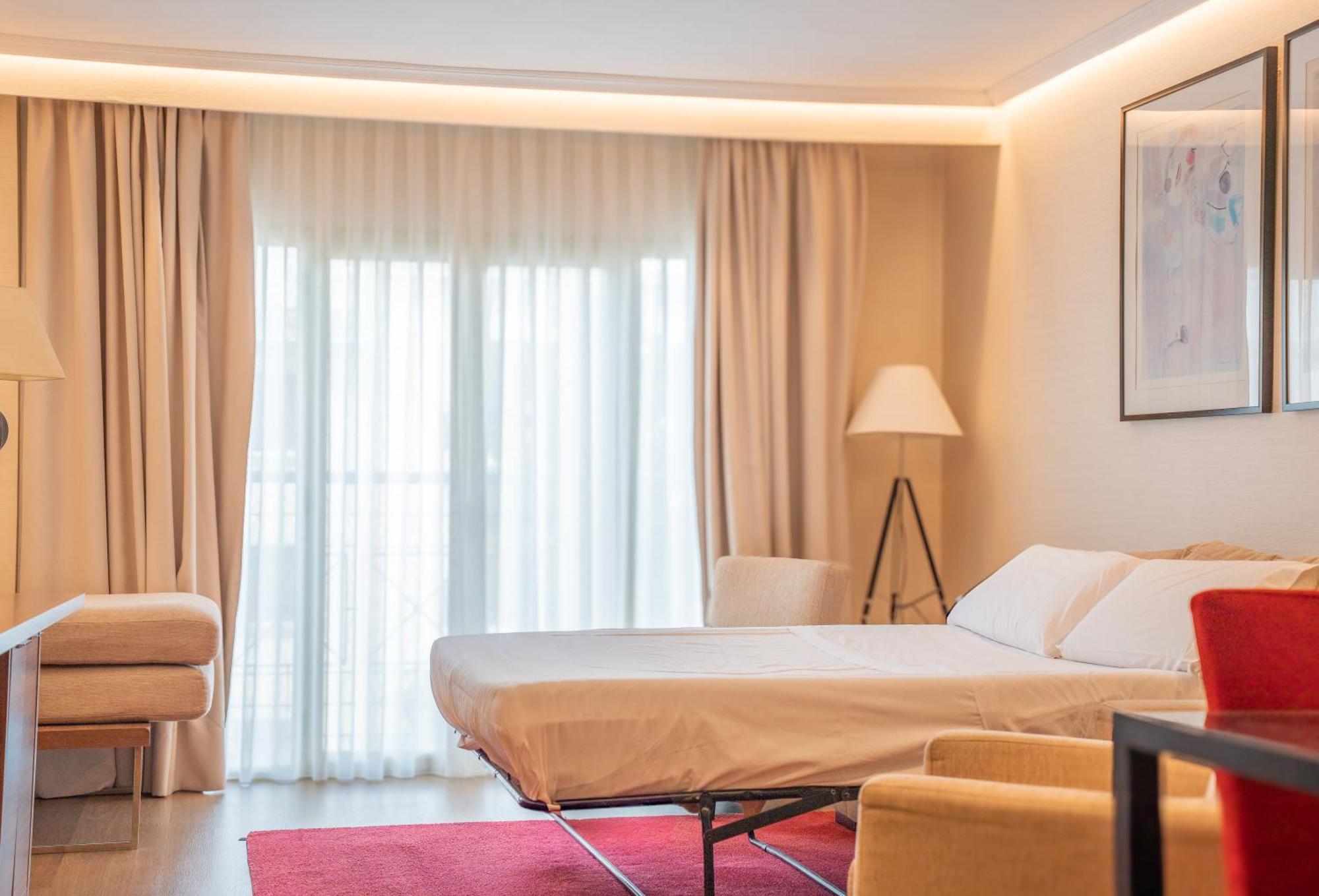 Aparto-Hotel Rosales Madrid Dış mekan fotoğraf