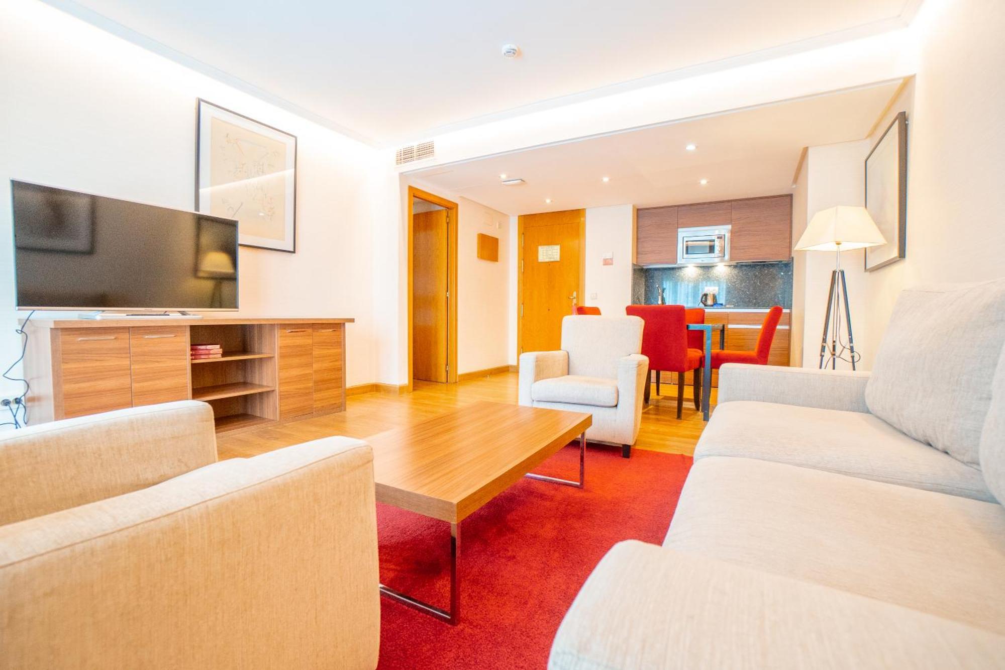 Aparto-Hotel Rosales Madrid Dış mekan fotoğraf